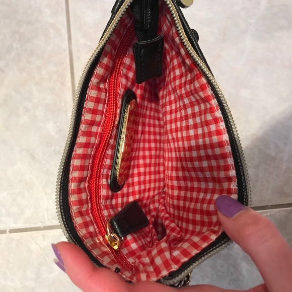 Betsey Johnson Black Quilted Hearts wristlet - Picture 7 of 11